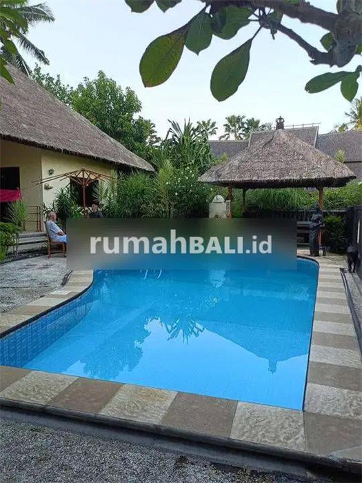 Image Property For sale villa just 40 meter from the beach 4 br