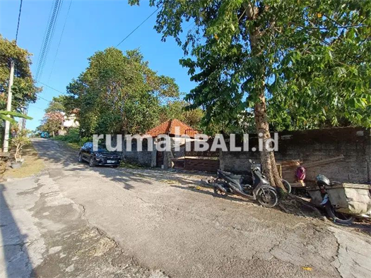 Image Property Tanah LC penamparan.  Area Gatsu Barat
