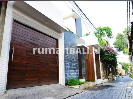 Image Property DiJUal Villa di Padma Seminyak