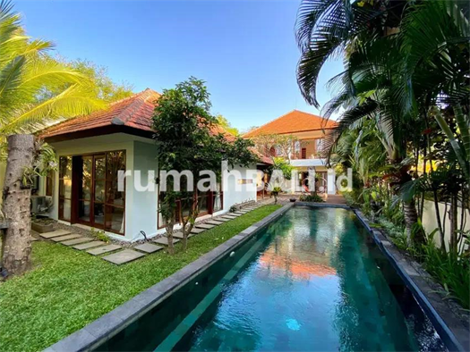 Image Property dijual villa model tropis lokasi pecatu