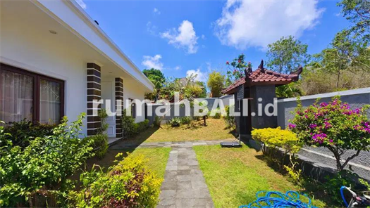 Image Property For Sale Villa full furnished view laut berlokasi di Pecatu