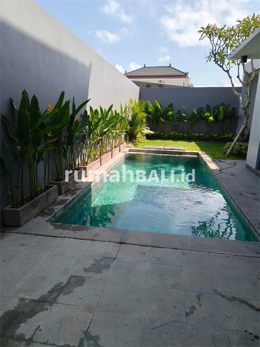 Image Property FOR RENT 3 BEDROOM VILLA FURNISHED KAWASAN TERBAIK BEST SANUR