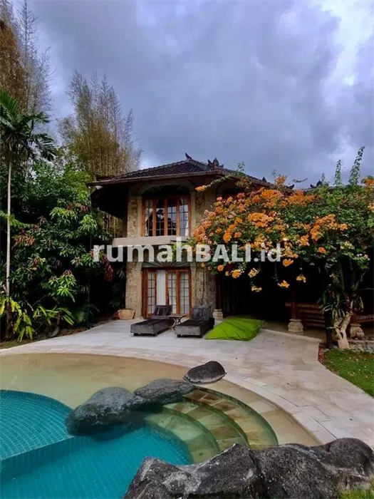 Image Property DIJUAL VILLA FULL FURNISHED DI KEROBOKAN