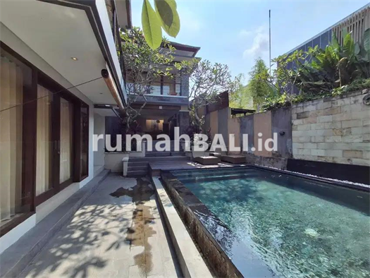 Image Property Dijual Villa 3 Bed 5 M  DI Jalan Pantai Nyanyi PU-2208