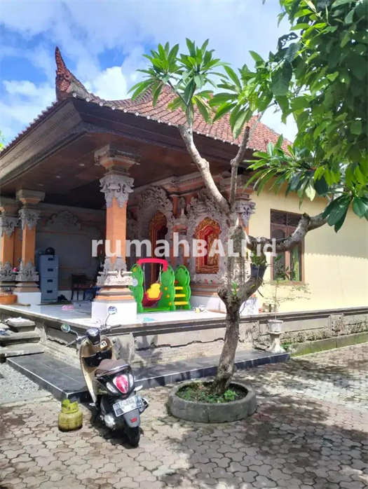 Image Property Di jual rumah etnik tengah sawah