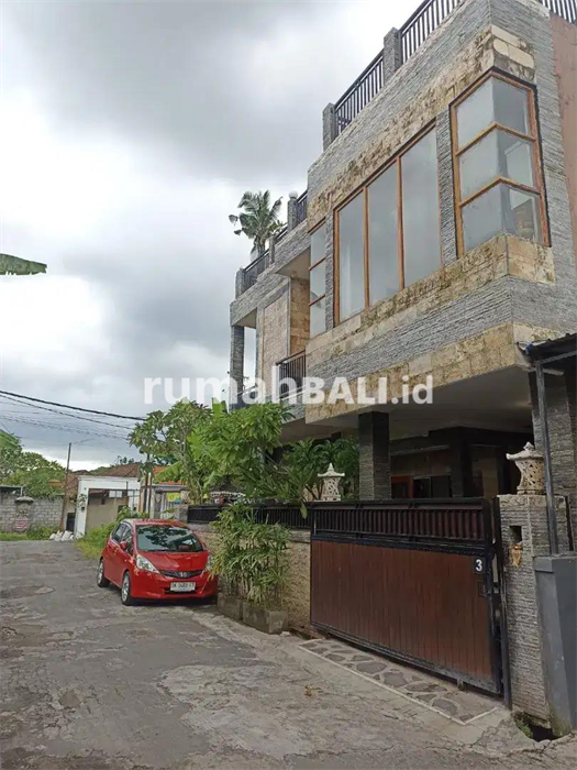 Image Property Di jual Rumah semi Villa