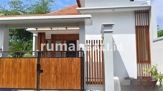 Image Property Jual Rumah Baru 1lt Minimalis Lokasi Hunian Kangin Batubulan Gianyar