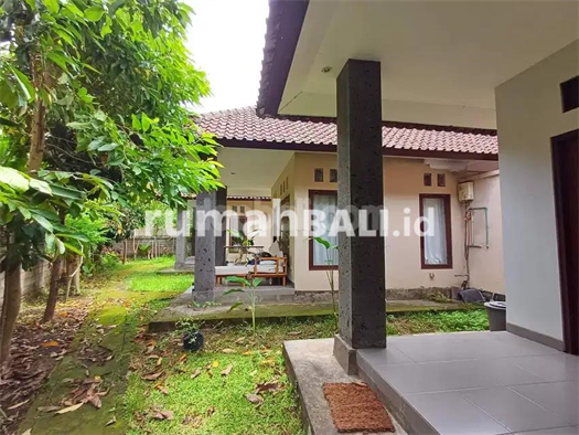 Image Property A beautiful homestay features 3 units building for sale in Kemenuh,Bal